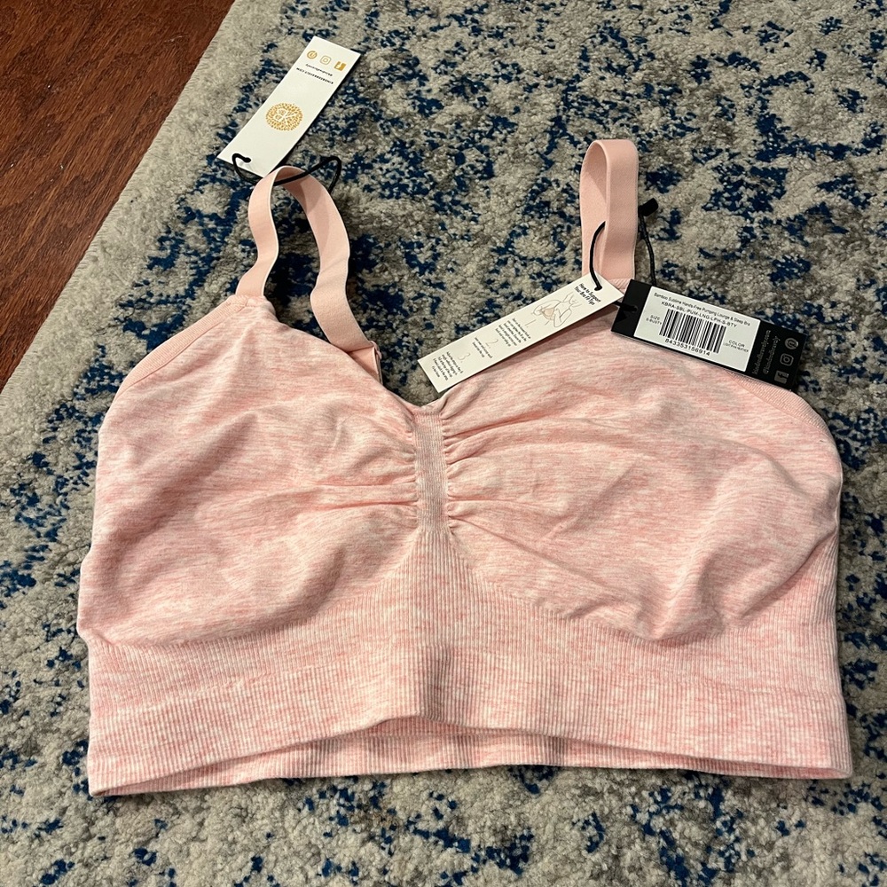 Kindred bravely hands free pumping/nursing bra NWT small busty